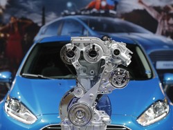 Supercharger dan Turbocharger, Bedanya Apa?