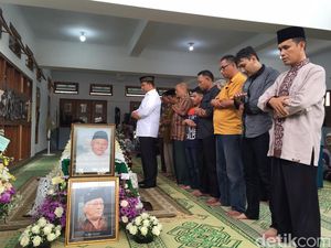 Kenangan Menyentuh Anies Baswedan Tentang Sosok Empu Edhi Soenarso