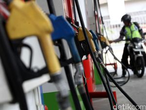 Luhut Sebut Harga Pertalite untuk Pengguna Motor Tak Akan Naik, Mobil Bagaimana? Luhut Sebut Harga Pertalite untuk Pengguna Motor Tak Akan Naik, Mobil Bagaimana?