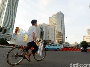 Viral Pedagang Kopi Starling Ditendang di Sudirman, Satpol PP: Hoax! Viral Pedagang Kopi Starling Ditendang di Sudirman, Satpol PP: Hoax!
