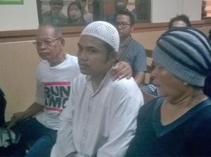 5 Anak Punk yang Turunkan Bendera di Sidang Didit Dipulangkan