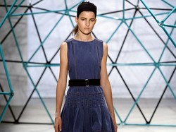 Denim Jadi Seragam Baru Anda ke Kantor di 2016? Why Not!