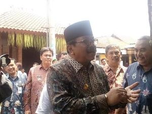 Pakde Karwo Ingin Kampung Majapahit Seperti Gili Trawangan
