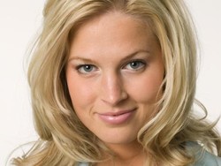 7 Tips Terapkan Makeup Warna Pastel Untuk ke Kantor, Berani Coba?