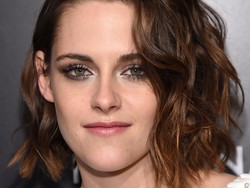 Kristen Stewart Tertarik Perankan Karakter Superhero