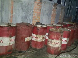 Gudang Penimbunan Minyak Tanah Milik Oknum Polisi Digerebek