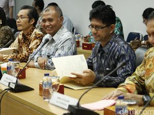KPK Bergejolak, Integritas 5 Pimpinan Dipertanyakan KPK Bergejolak, Integritas 5 Pimpinan Dipertanyakan