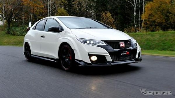 Civic Type R Oke di Lintasan Balap dan Jalan Raya