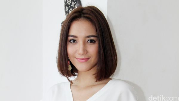Erica Putri, Sederhana tapi Cantik!