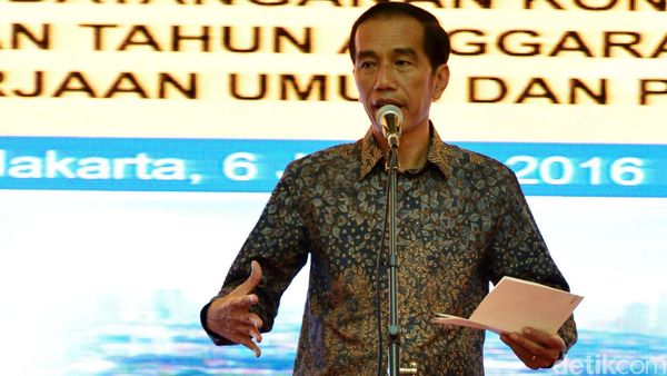Jokowi Hadiri Penandatanganan Kontrak Proyek Infrastruktur