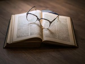 Arti Historia Magistra Vitae dan Sosok Pencetusnya Arti Historia Magistra Vitae dan Sosok Pencetusnya