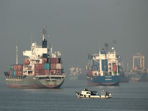 Kemenhub Catat Tren Kapal Logistik Naik 50,56%, Kapal Penumpang Turun