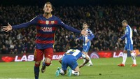Neymar merayakan gol yang dibuatnya di menit ke-88. Albert Gea/Reuters/detikFoto.