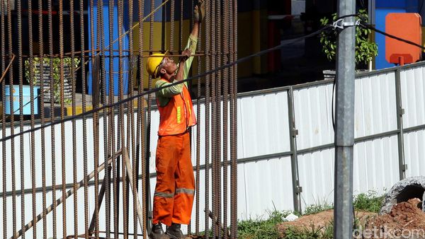 Pembangunan LRT Cibubur-Cawang Dikebut