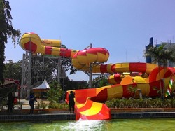 Wush! Meluncur Seru di Dragon Slide, Wahana Baru Atlantis Ancol