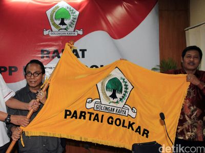 Konflik Meruncing, Petinggi Golkar Rapat