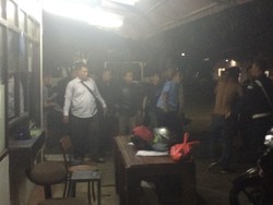 Todong Warga, Maling Motor di Depok ini Nyaris Dipukuli Massa