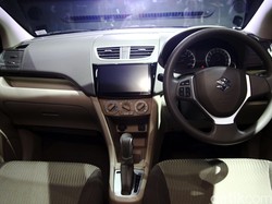 Suzuki: 96,2 Persen Orang Menikmati Suasana Mobil dari Dalamnya