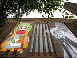 Canggih! Robot Ini Bisa Bikin Grafiti