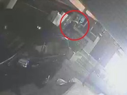 Berdasarkan Rekaman CCTV, Begini Sosok yang Diduga Maling Sakti