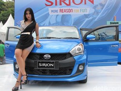 Daihatsu Dandani Sirion dengan Aksesoris Buatan Indonesia