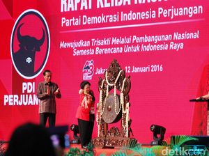 Ditinggal Ahok, PDIP Kritik Deparpolisasi Lewat Cagub Independen Ditinggal Ahok, PDIP Kritik Deparpolisasi Lewat Cagub Independen