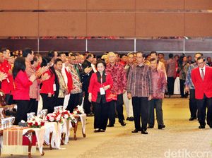 Jokowi Puji Megawati Setinggi Langit di HUT Ke-46 PDIP