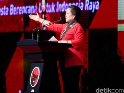 Beri Sinyal Dukung Ahok, PDIP: Bu Mega Akan Beri Kejutan Indah ke Rakyat DKI
