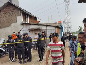 Polisi Gerebek Rumah di Bandung, Diduga Terkait Bom Malam Tahun Baru