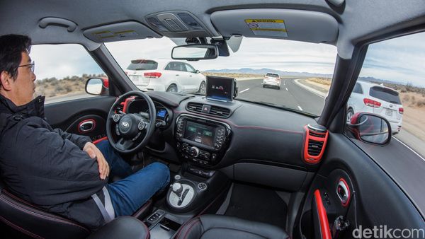 Mengenal Mobil Tanpa Sopir Kia