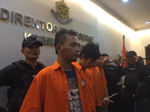 Perampokan Apotek di Cipayung yang Terekam CCTV Diotaki Mantan Pegawai