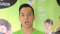 Laku Keras, Film Ngenest Gelar Syukuran