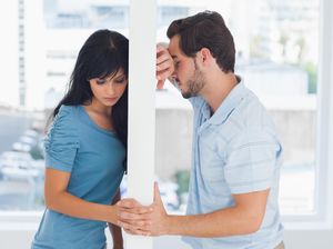 Kenapa Suami Tak Bergairah Diajak Bercinta? Kenapa Suami Tak Bergairah Diajak Bercinta?