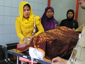 Kesedihan Istri Ditinggal Budi Anduk