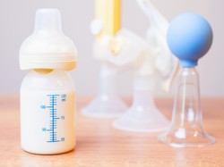 Ibu Rajin Pompa Payudara, Bayi Prematur Juga Bisa Dapat ASI Eksklusif