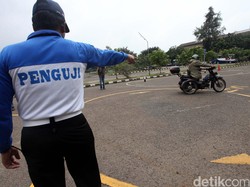 Gugat ke MK, Marcell Minta yang Belajar Nyetir Sendiri Tak Boleh Dapat SIM