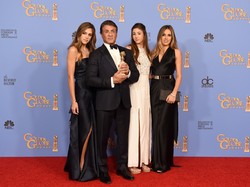 Sylvester Stallone Boyong Tiga Putrinya yang Cantik di Golden Globes