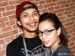 Norman Kamaru dan Istri Bantah Kabar Cerai