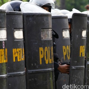 Wamena Chaos, Kantor Bupati Dibakar