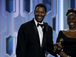 Ajak Keluarga ke Atas Panggung, Denzel Washington Raih Cecil B. DeMille Award