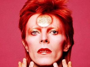 Cerita David Bowie dan Lagu Berlirik Bahasa Indonesia