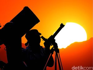 Di Yogyakarta, Warga Bisa Nikmati Keindahan Gerhana Parsial 84 Persen