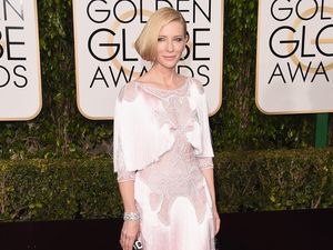 Ini Alasan Cate Blanchett Tak Pernah Bercermin