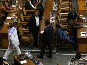 Di Paripurna DPR, Gerindra Interupsi Tolak Revisi UU KPK Jadi Prolegnas 2016