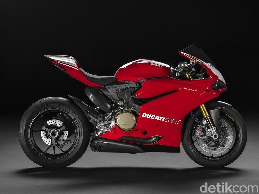 Ducati Tarik Ribuan Panigale karena Masalah Tangki BBM Ducati Tarik Ribuan Panigale karena Masalah Tangki BBM