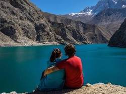 Inspiratif! Pasangan Keliling Dunia dengan Menabung Rp 60 Ribu Sehari