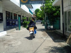 Abu Bakar Baasyir Jalani Sidang PK, Ponpes Ngruki Adem Ayem