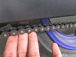 Begini Cara Basmi Karat dan Kotoran di Motor