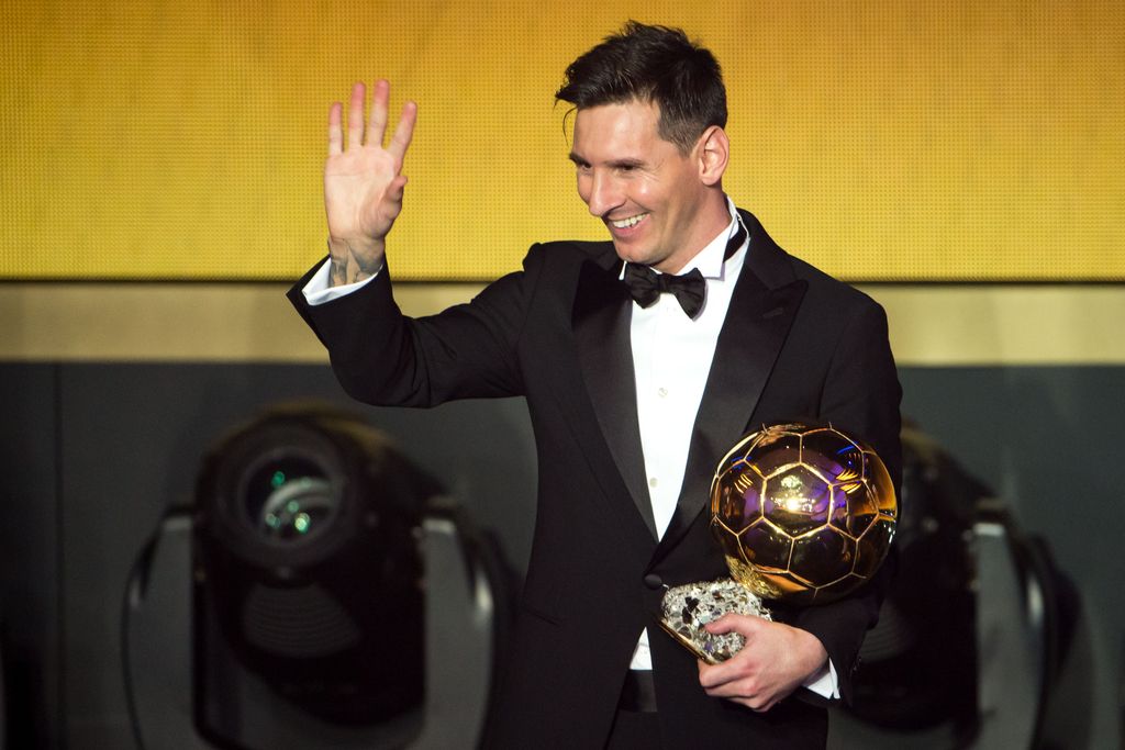 ZURICH, SWITZERLAND - JANUARY 11: FIFA Ballon d'Or winner Lionel Messi of Argentina and FC Barcelona gestures after the FIFA Ballon d'Or Gala 2015 at the Kongresshaus on January 11, 2016 in Zurich, Switzerland. (Photo by Philipp Schmidli/Getty Images)