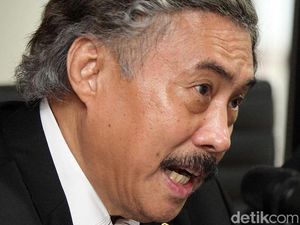 Debat Hikmahanto Vs Gayus Soal Pencabutan Kewarganegaraan WNI Anggota ISIS Debat Hikmahanto Vs Gayus Soal Pencabutan Kewarganegaraan WNI Anggota ISIS